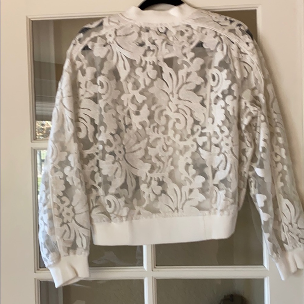 Cameo Jacket - Picture 2 of 3